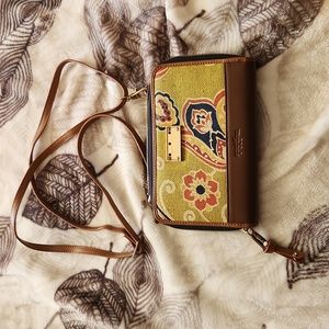 Spartina 449 Crossbody Wallet